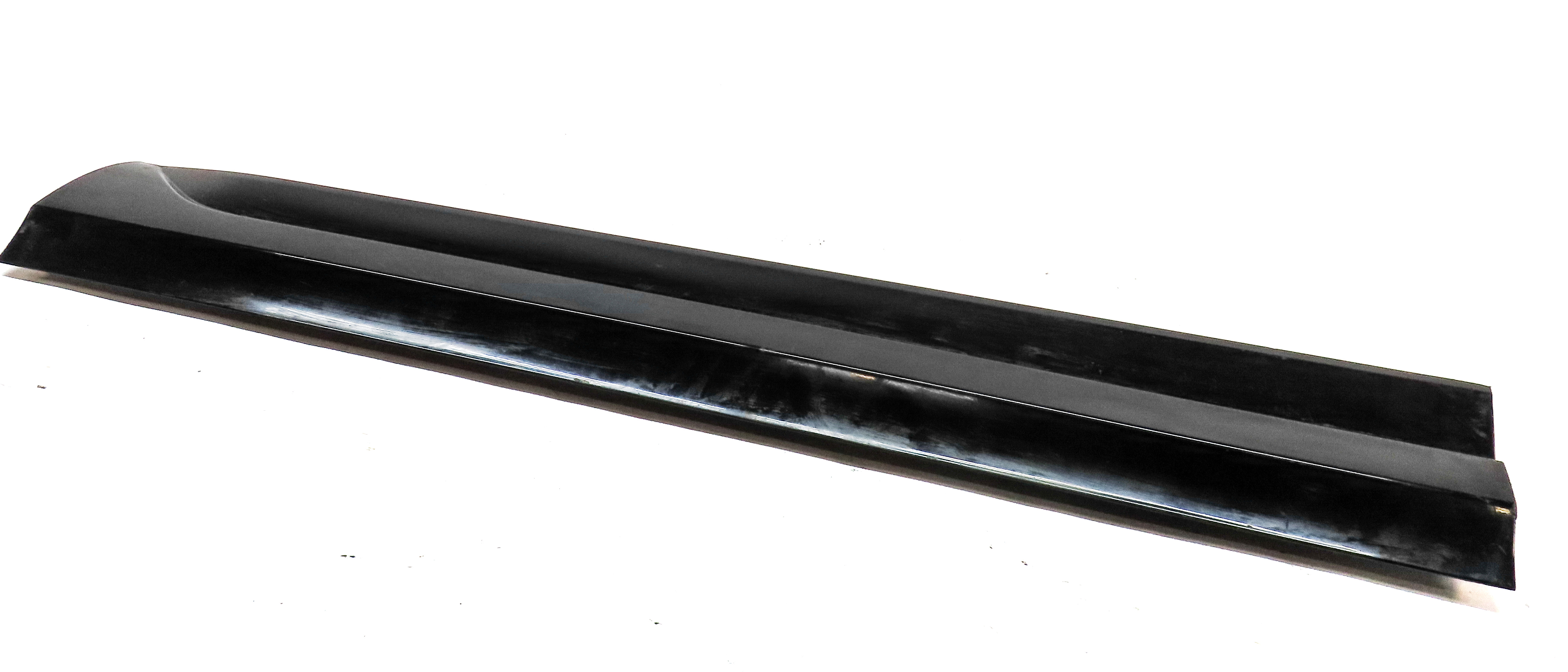 16-18 AUDI Q3 8U FRONT RIGHT PASSENGER LOWER DOOR TRIM MOULDING (Black) — exact item pictured